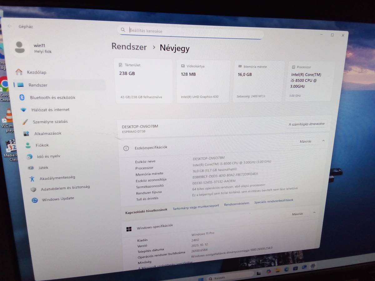 FUJITSU Desktop ESPRIMO D738 SFF